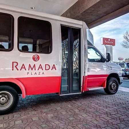 Ramada Plaza By Wyndham Atlanta Airport Hotell College Park Exteriör bild