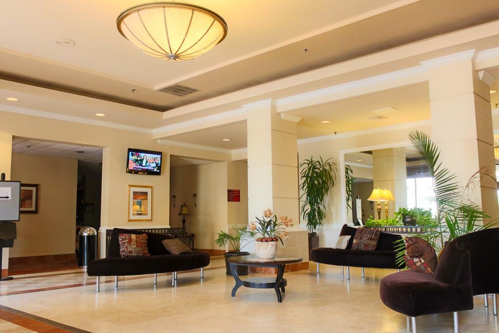 Ramada Plaza By Wyndham Atlanta Airport Hotell College Park Exteriör bild