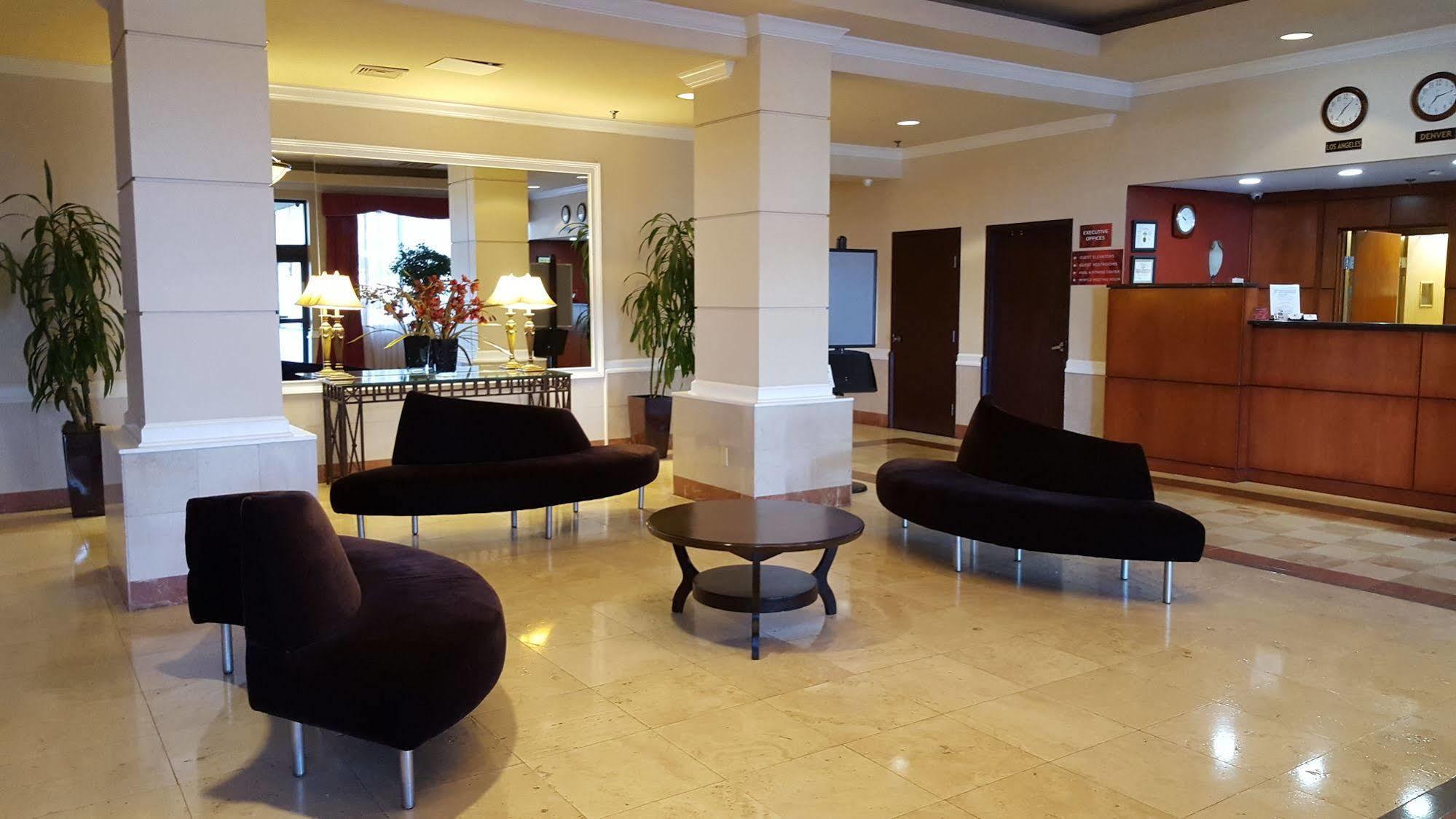 Ramada Plaza By Wyndham Atlanta Airport Hotell College Park Exteriör bild